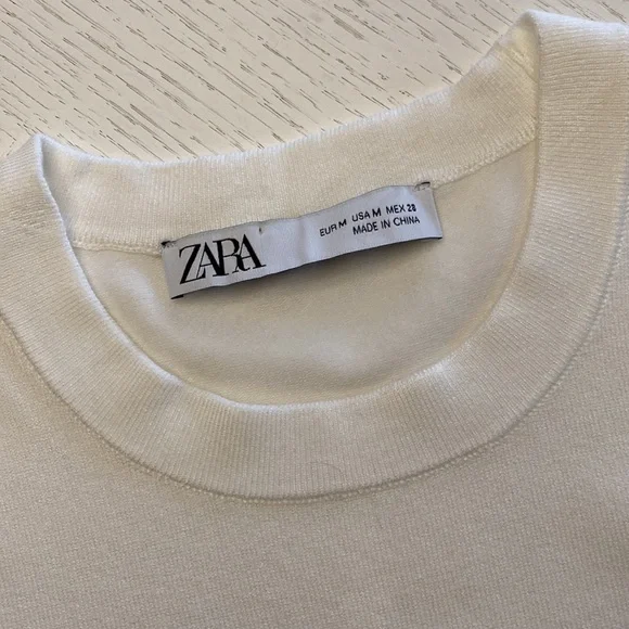 💖 As new - Zara - Sleeveless Knit Top 💖 - Picture 4 of 7